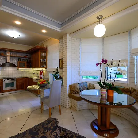 Panorama Villa *